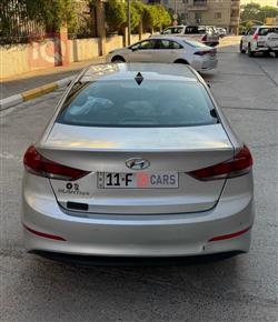 هیۆندای ئەلەنترا